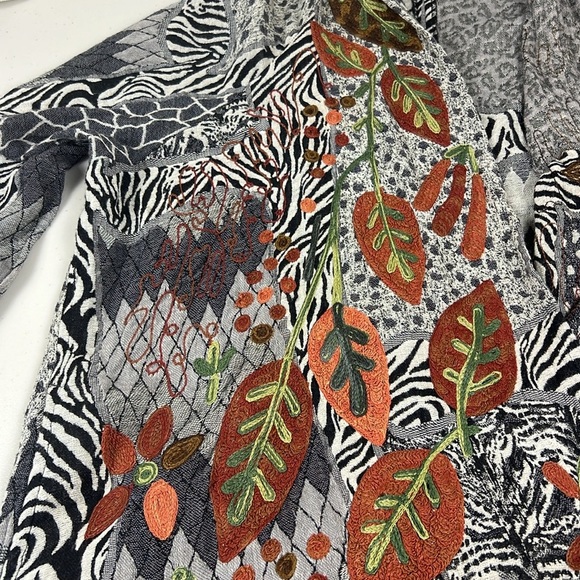 Soft Surroundings Jacket Cardigan Size L/XL Embroidered Open Front Animal Leaf - Picture 6 of 16
